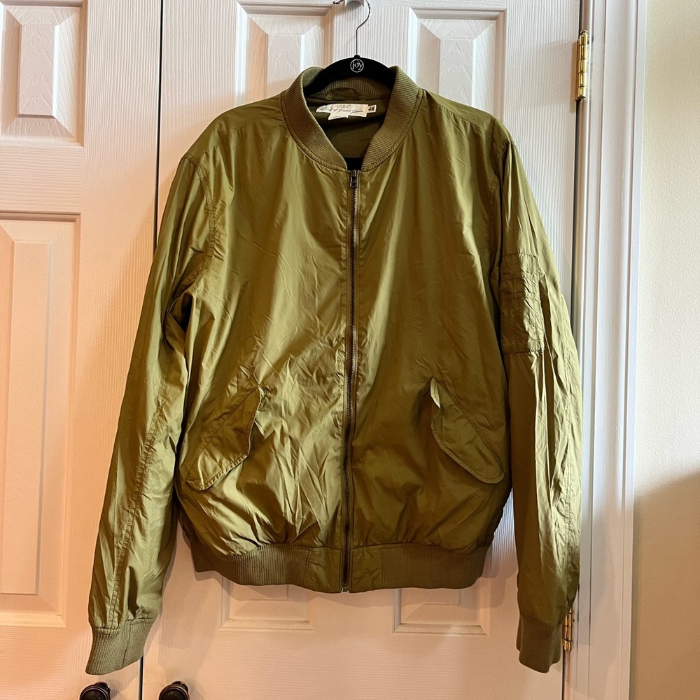 Women’s bomber jacket